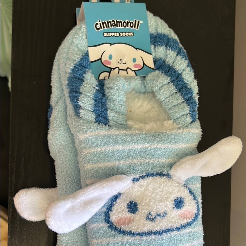 Cinnamoroll Blue and White Slipper Socks